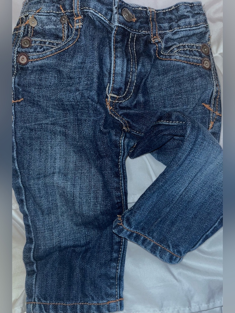 AUTHENTIC DENIM • DRY GOODS GUESS JEANS - 12 M